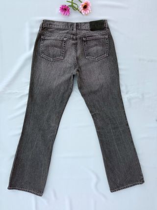 Vaqueros Armani Exchange grises, talla M