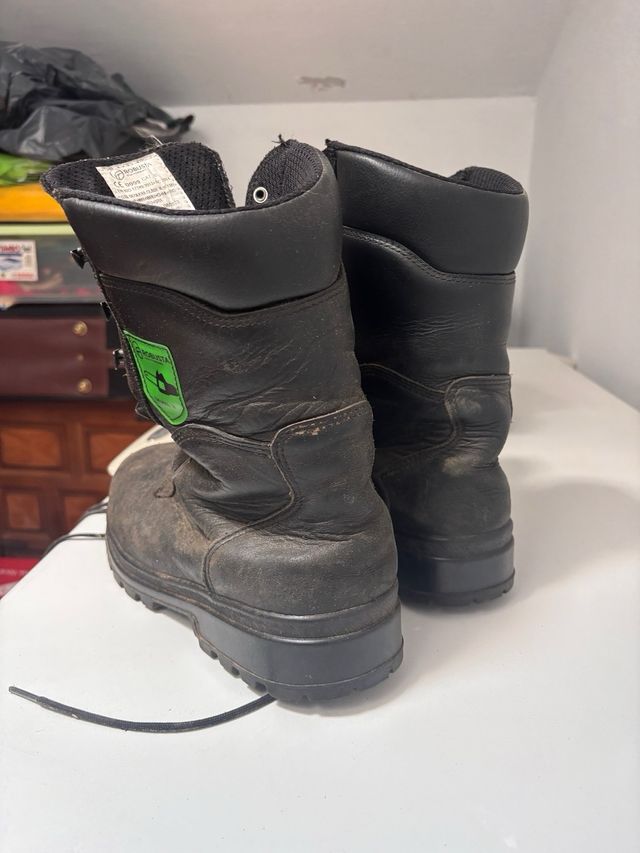 Botas Robusta motosierra - poco usadas buen estado