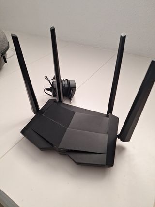 Router Tenda AC10 - Wifi1200
