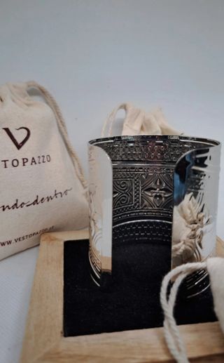 Bracciale rigido argentato regolabile Vestopazzo 