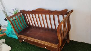 Sillón madera antiguo