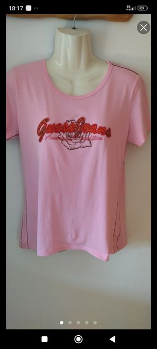 Camiseta Guess rosa