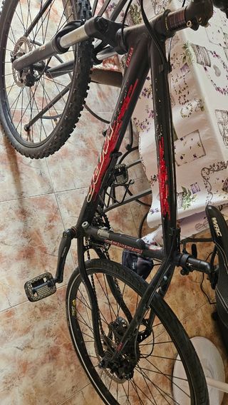 Solo hoy 70€!! Bicicleta de montaña Conor WRC