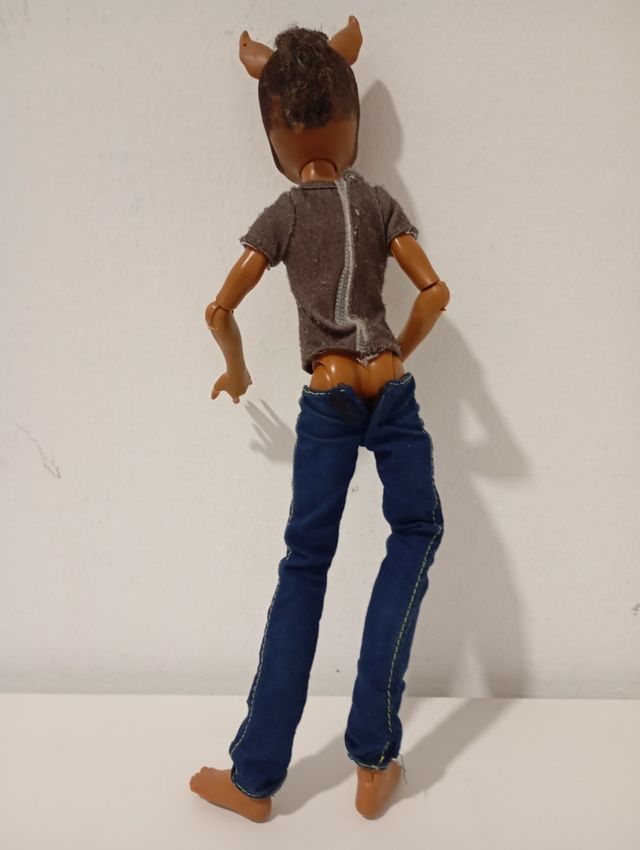 Muñeco Monster High Clawdeen Wolf