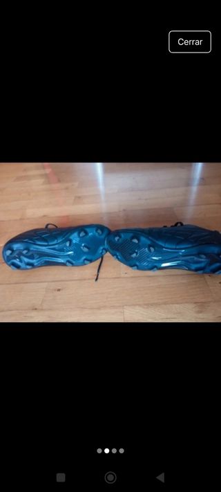 Botas fútbol niño