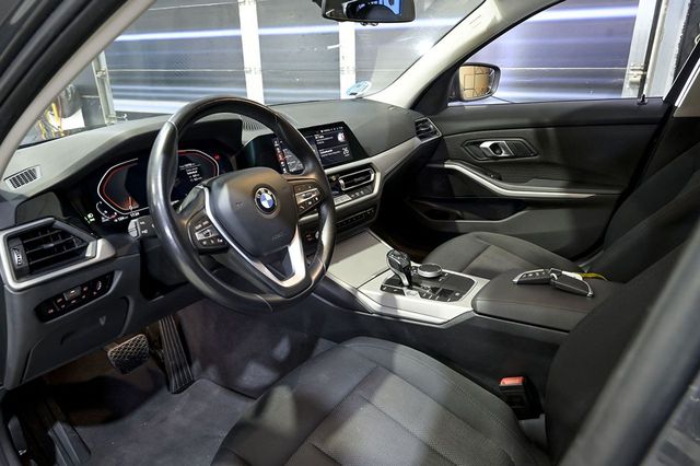 BMW Serie 3   318d Auto.Touring 