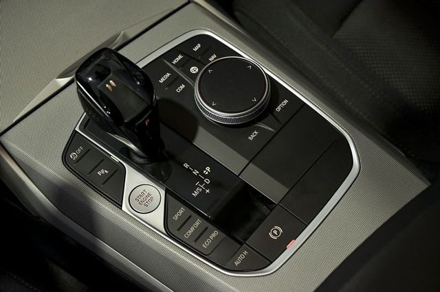BMW Serie 3   318d Auto.Touring 