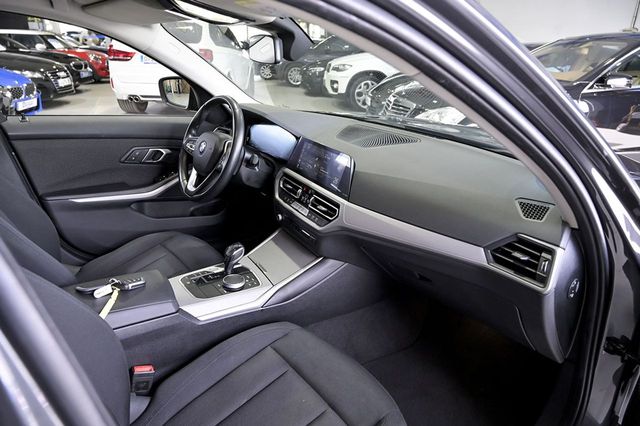 BMW Serie 3   318d Auto.Touring 