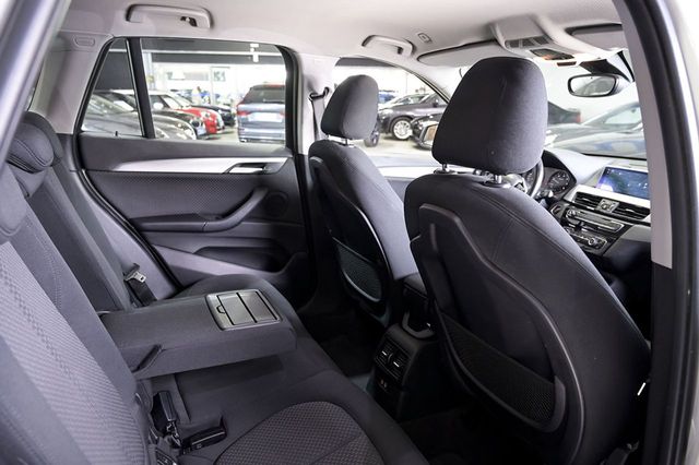 BMW X1   sDrive18dA Business 