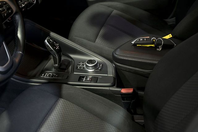 BMW X1   sDrive18dA Business 