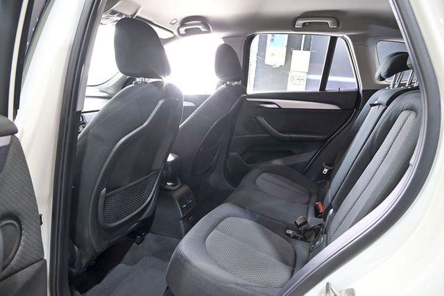 BMW X1   sDrive18dA Business 