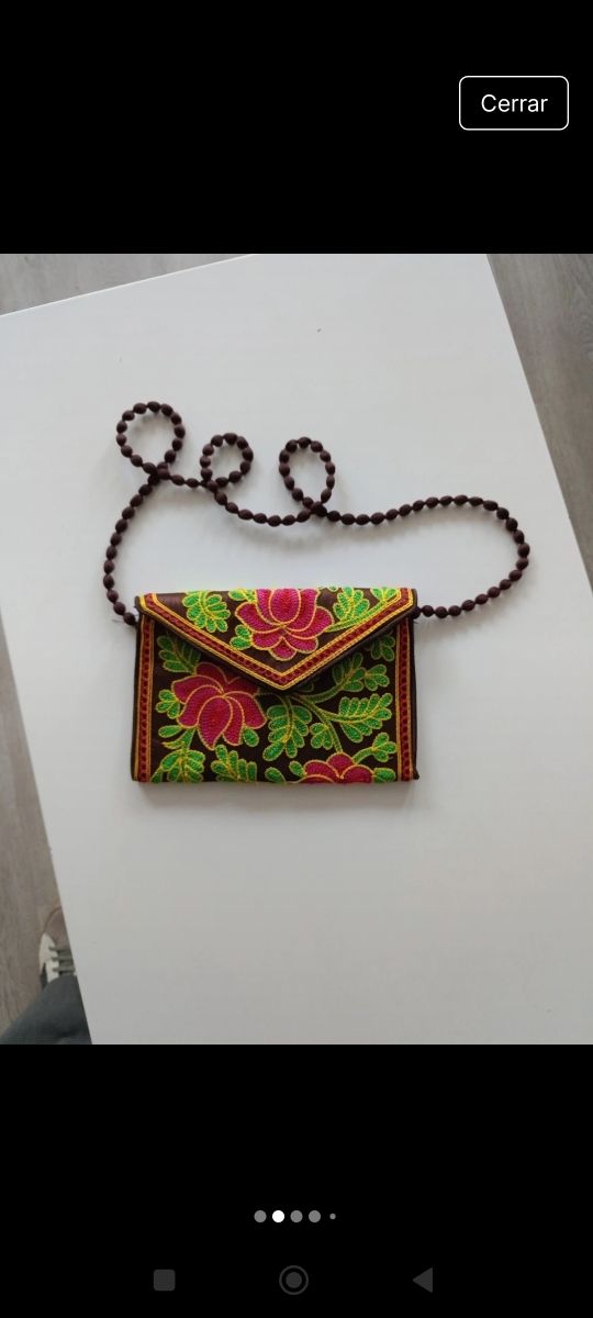 Bolso fiesta bordado flores