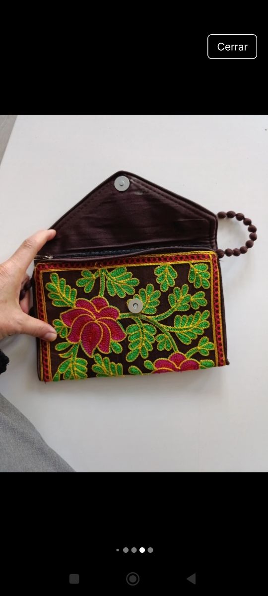 Bolso fiesta bordado flores