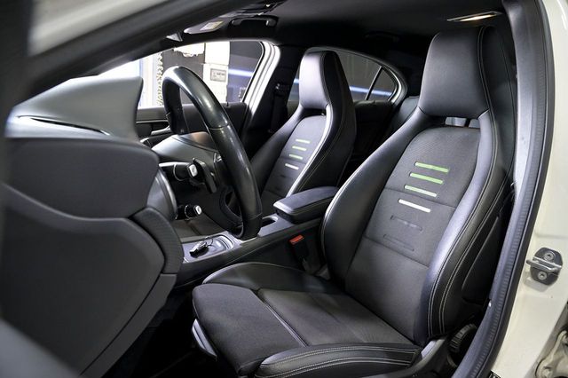 Mercedes Clase A MERCEDES-BENZ  A 180 