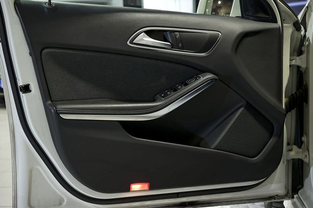 Mercedes Clase A MERCEDES-BENZ  A 180 