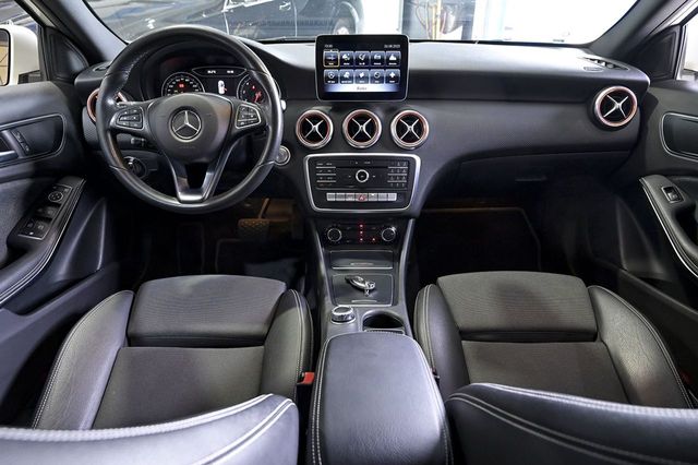 Mercedes Clase A MERCEDES-BENZ  A 180 