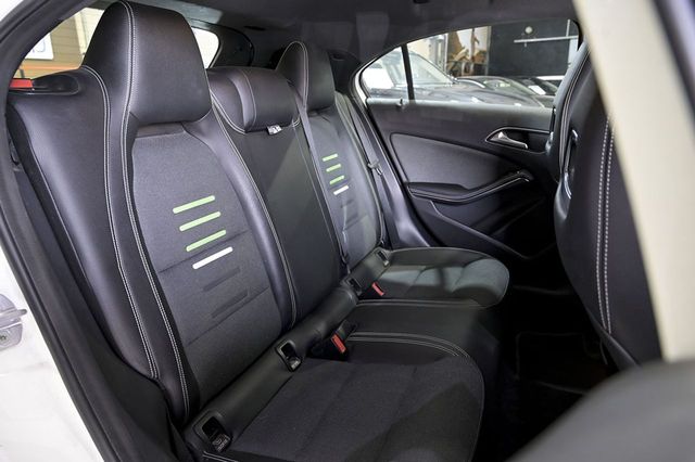 Mercedes Clase A MERCEDES-BENZ  A 180 