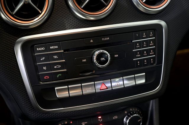 Mercedes Clase A MERCEDES-BENZ  A 180 