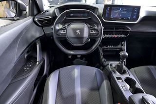 Peugeot 2008   Allure BlueHDI 100 SS BVM6 