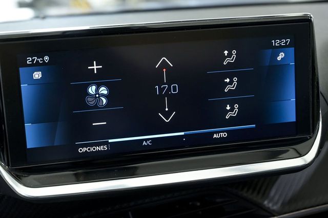 Peugeot 2008   Allure BlueHDI 100 SS BVM6 