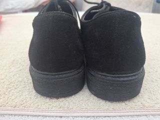 Zapatos negros con tachuelas - N 38