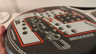 Pala pádel Royal Padel M27