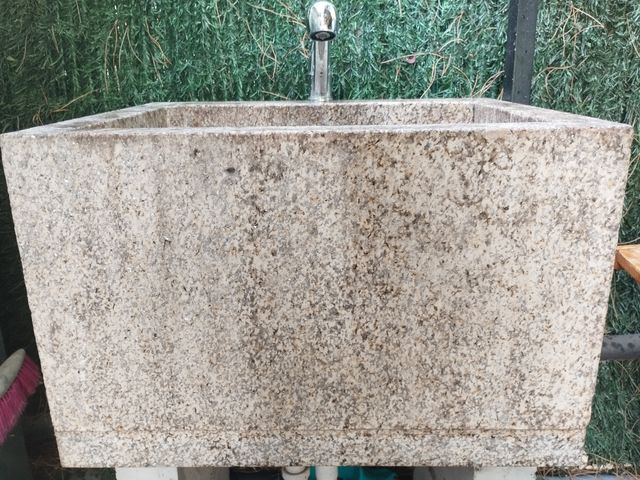Pila piedra - fregadero rústico