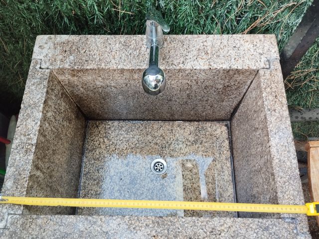 Pila piedra - fregadero rústico