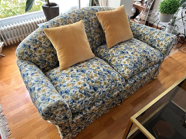 2 Sofás floral vintage