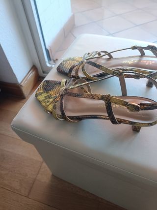 Sandalias Alma en Pena - tacón bajo