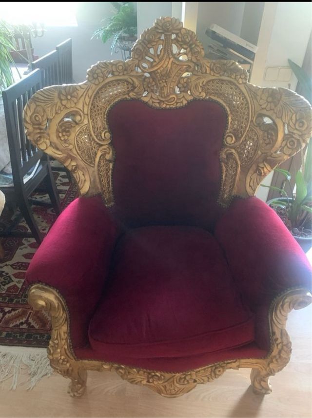 Sillón Trono estilo Luis XV dorado y rojo