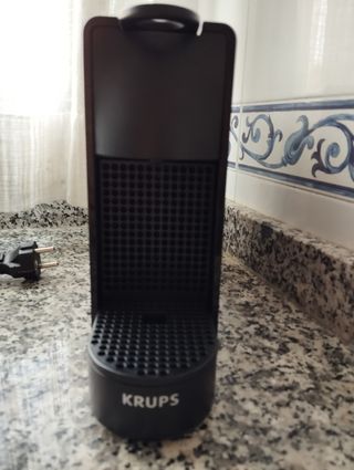 Cafetera Nespresso Krups XN110 