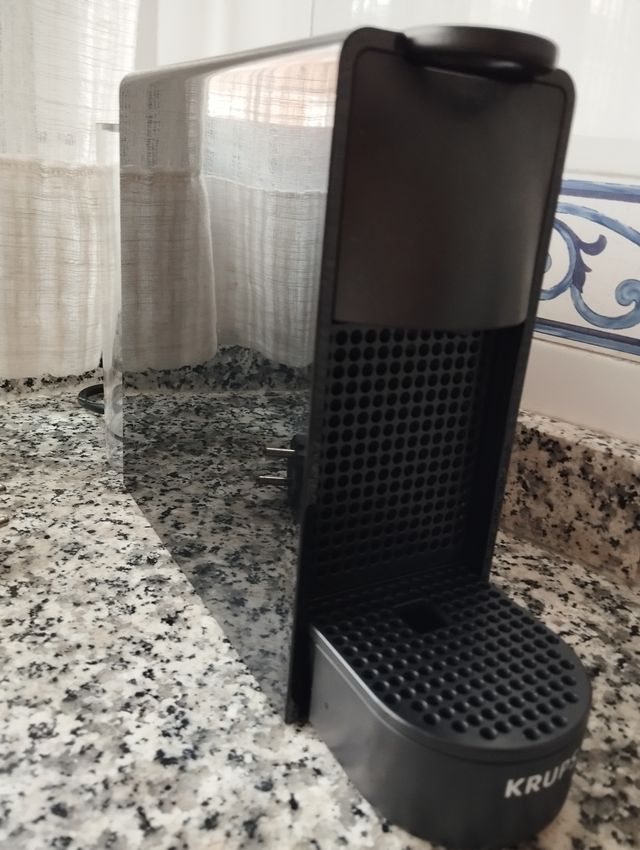 Cafetera Nespresso Krups XN110 