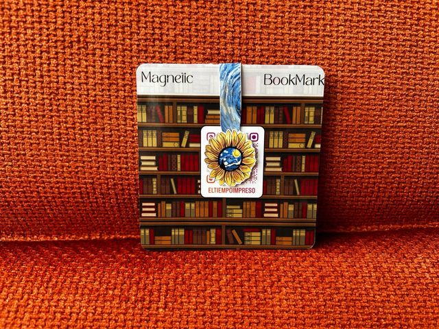 Marcapáginas magnético personalizado