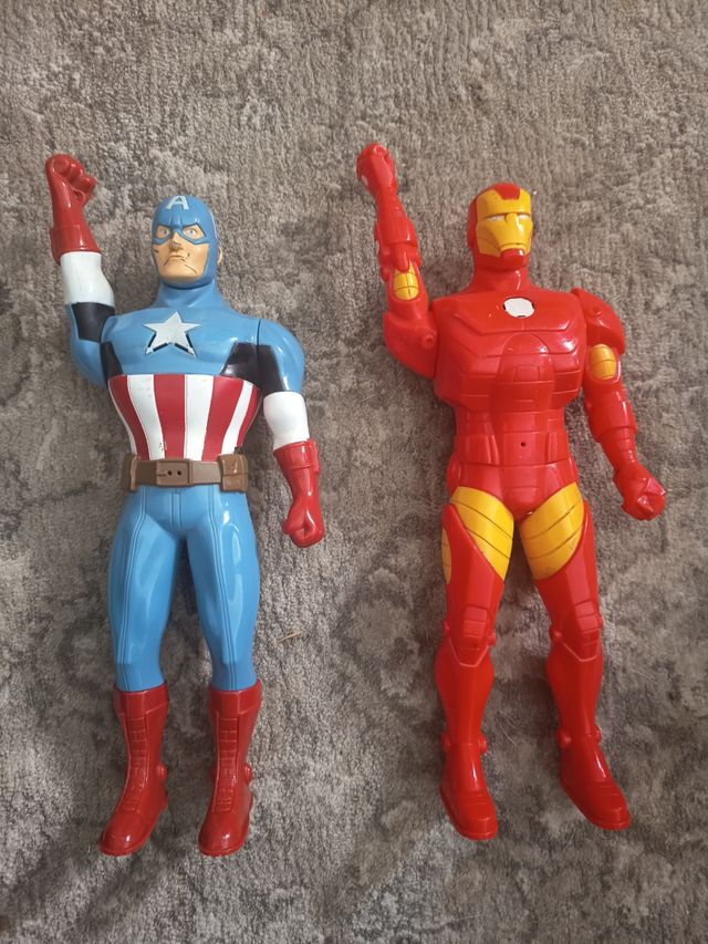 Figuras Capitán América-Iron Man Walkie talkie