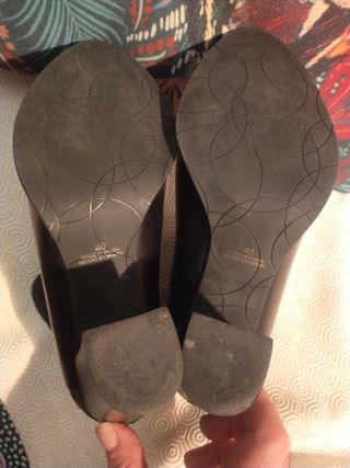 Botines negros ante-piel, talla 40
