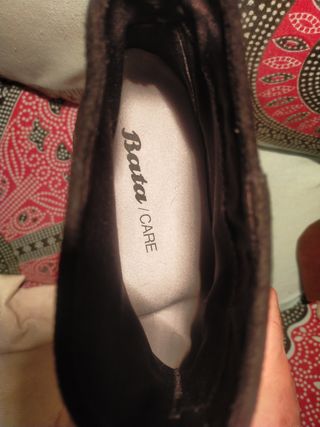 Botines negros ante-piel, talla 40