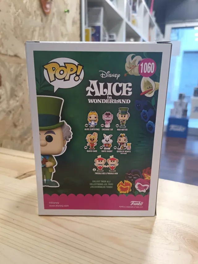 Funko Pop! Mad Hatter Alicie 1060 NUEVO