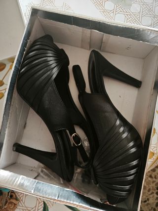 Zapatos negros fiesta talla 38