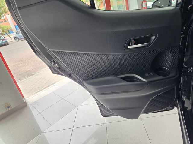 Toyota C-HR 1.8 125H Active