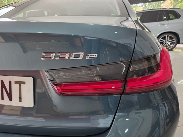 BMW Serie 3 330e