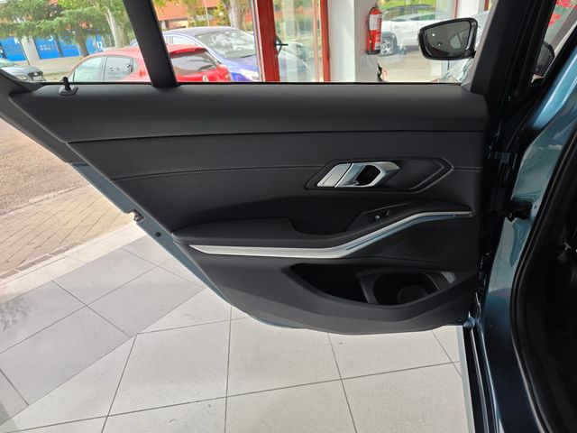 BMW Serie 3 330e