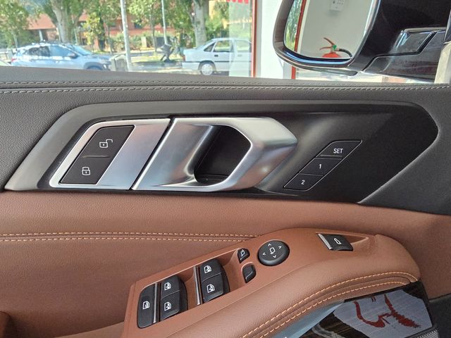 BMW X5 xDrive50e xLine