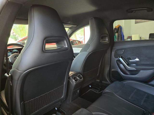 Mercedes-Benz CLA CLA 200 D DCT