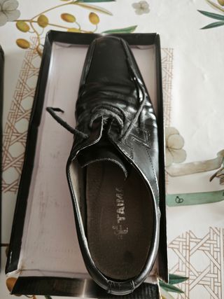 Zapato fiesta negro talla 42