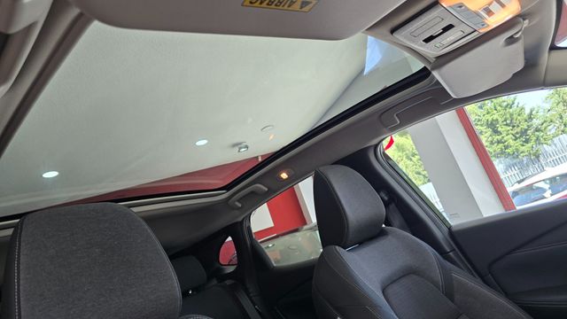 Nissan QASHQAI DIG-T 103kW N-Connecta (Skyline Pack)