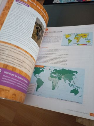 Geografía e Historia. 3 Secundaria. Revuela