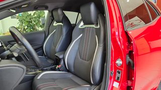 Toyota Corolla 2.0 180H GR-SPORT E-CVT
