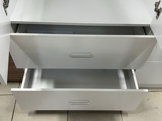 Armario blanco 4 puertas 4 cajones