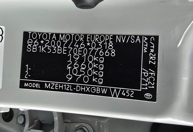 Toyota Corolla 2.0 180H GR-SPORT E-CVT